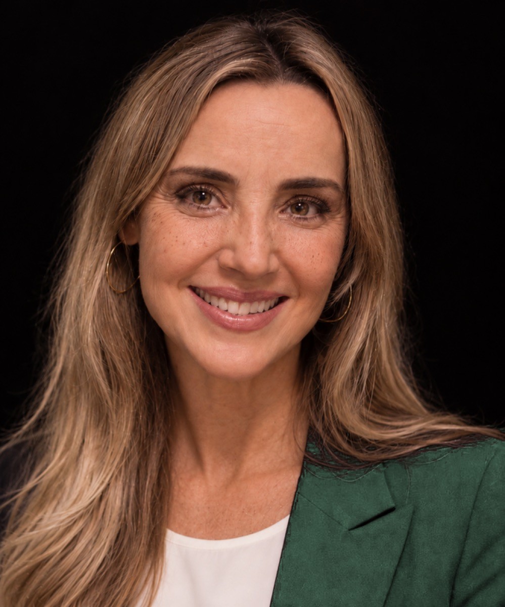 Dr. Jennifer Johnston-Jones smiling